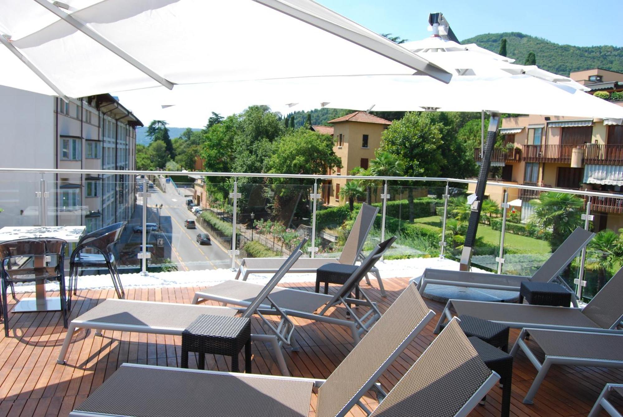Happy Hotel Atelier Gardone Riviera Centro & Beach Экстерьер фото